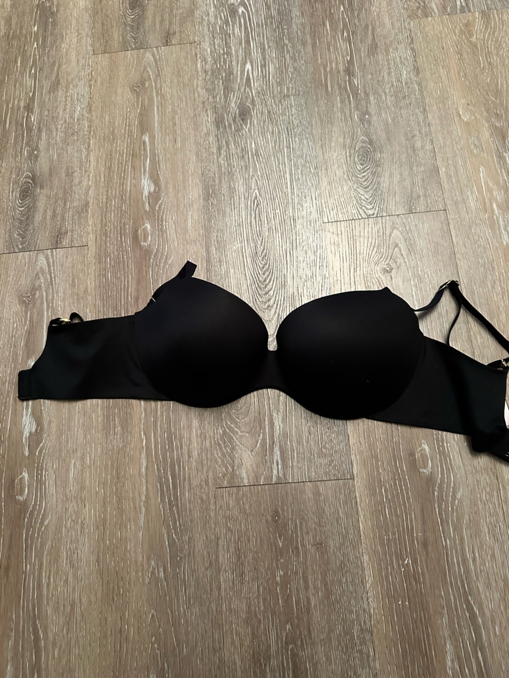Victoria’s Secret incredible lined balconette bra 32ddd